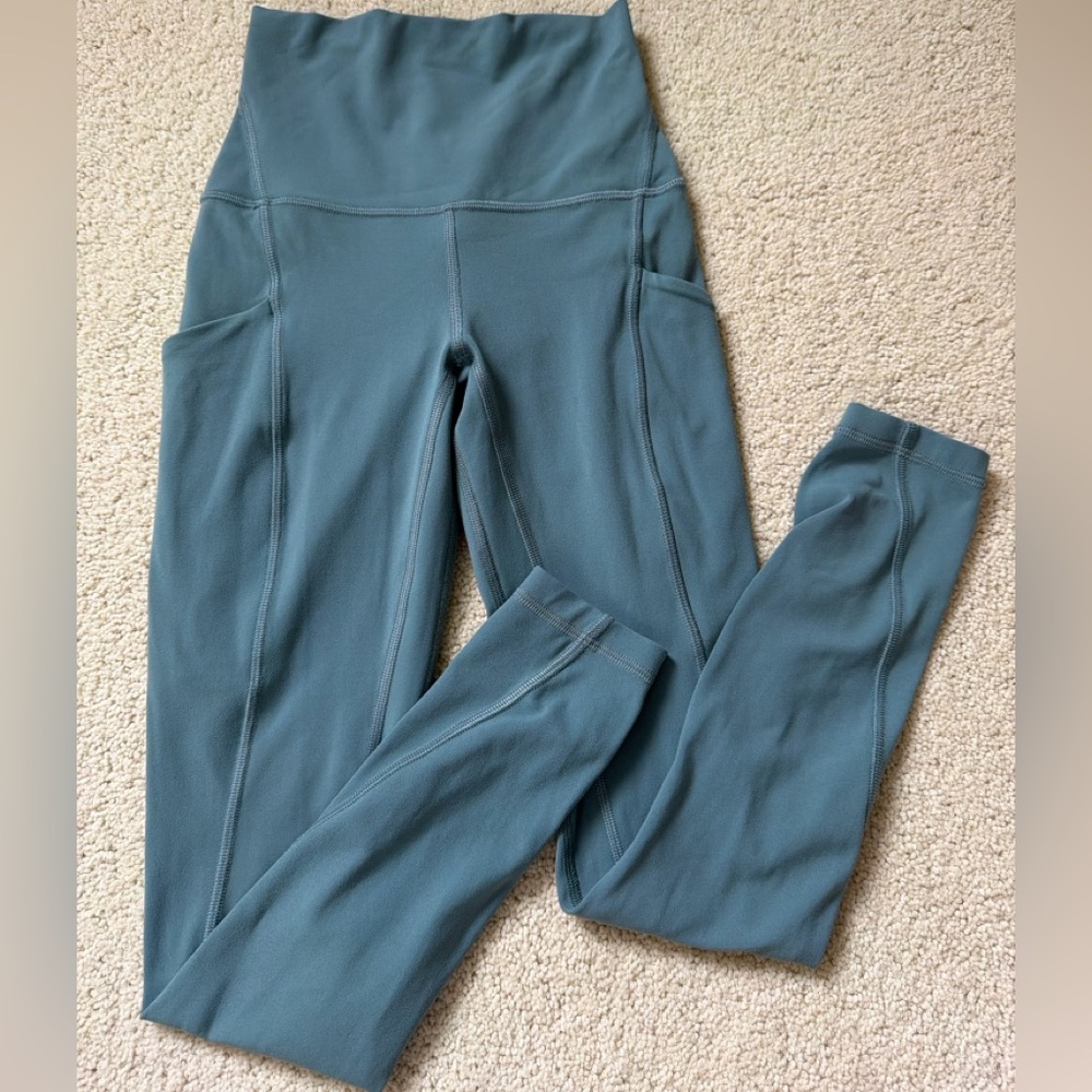 Lululemon Align High-Rise 25” leggings w/ pockets Tidewater Teal Size 0